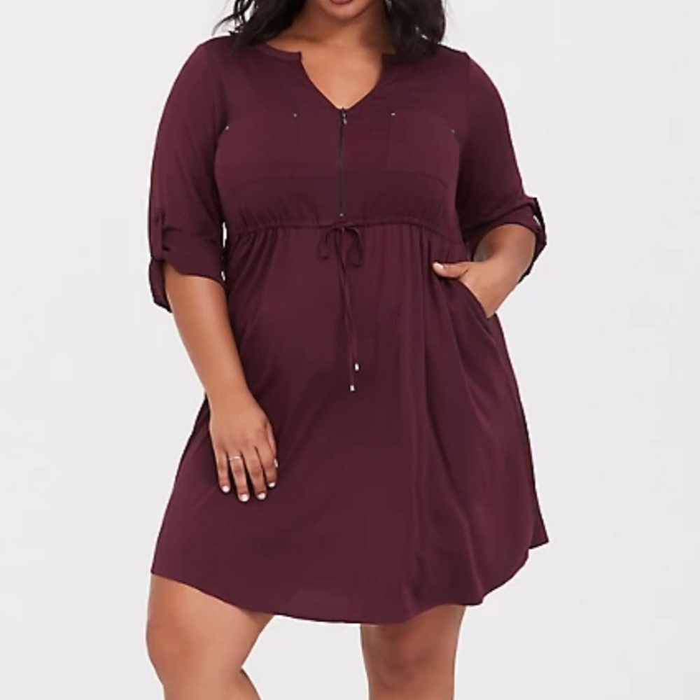 TORRID Challis maroon dress